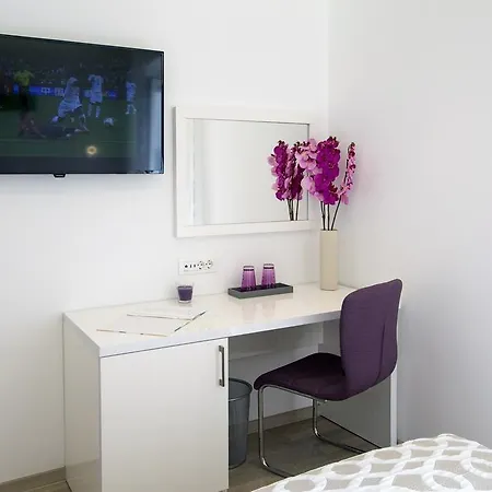 Luxury Skystar-split