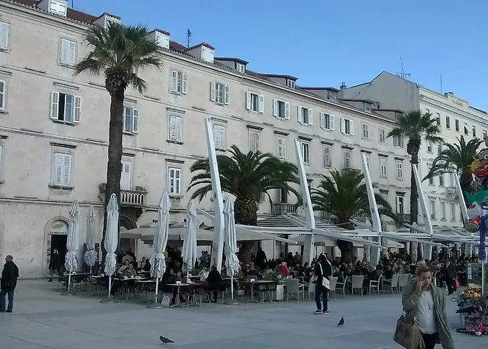 krevet i doručak Luxury Skystar-split 4*