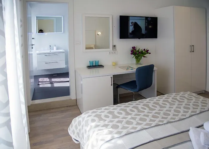 Luxury Skystar-split krevet i doručak