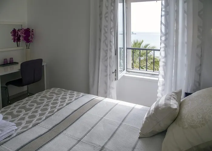 Luxury Skystar-split krevet i doručak