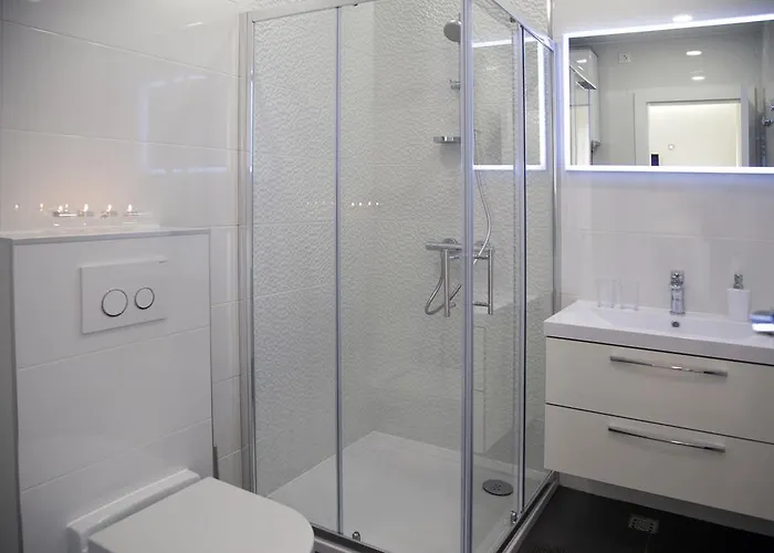 Luxury Skystar-split