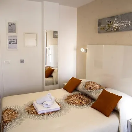 Luxury Skystar-split 4* Split