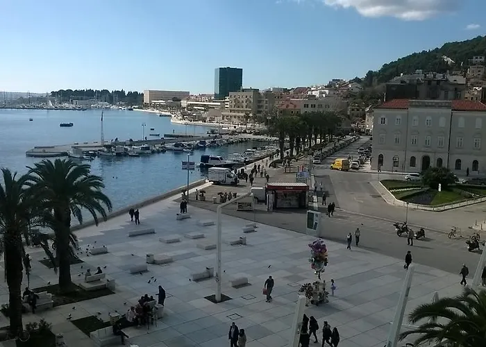 Luxury Skystar-split 4*